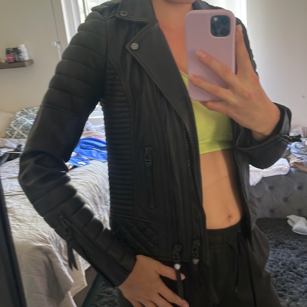 Leather jacket - Picture 6 of 7